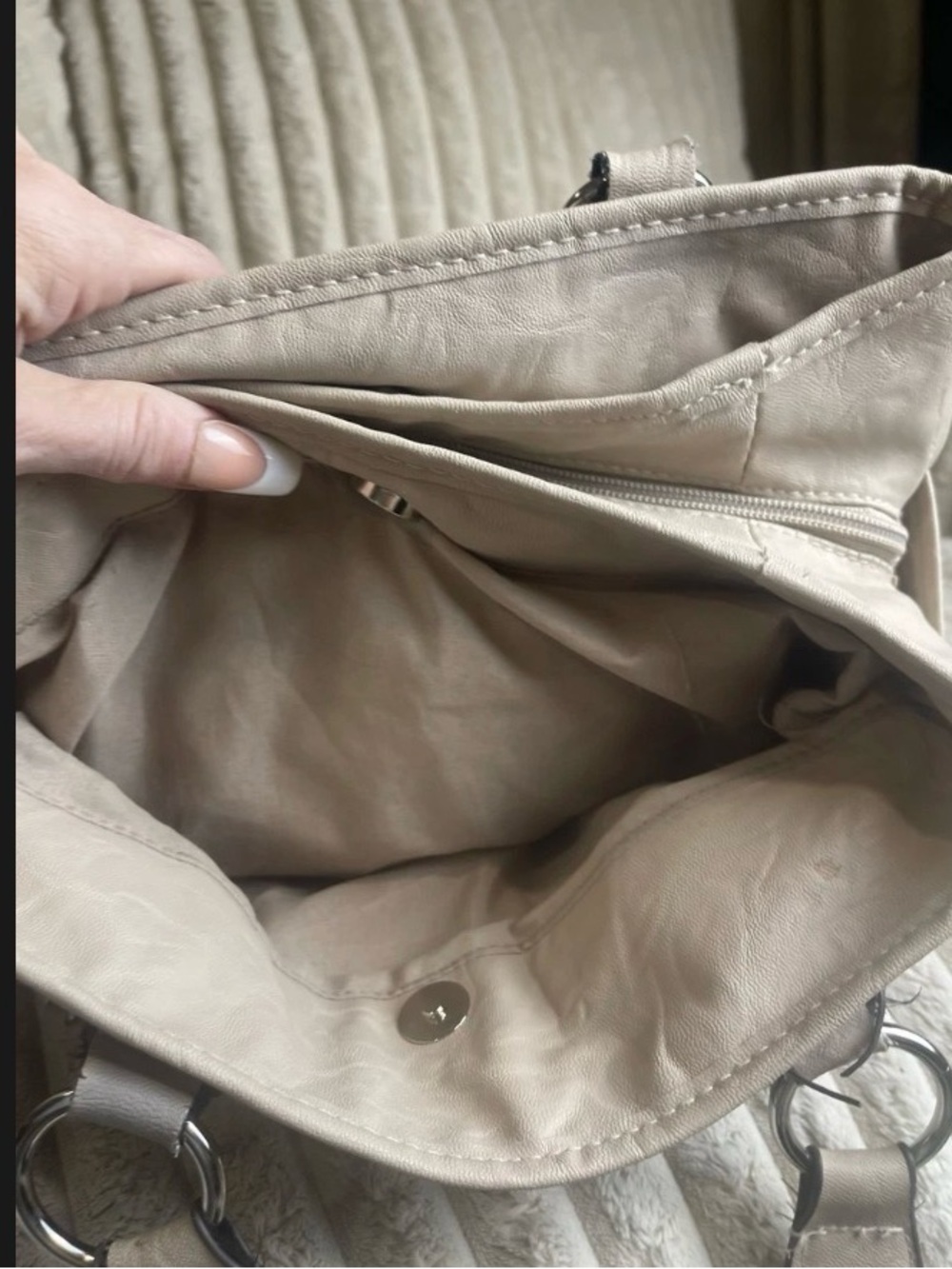 Rosetti Pebbled Leather Shoulder Bag Tote Ivory Silver Hardware Front Pockets - Picture 7 of 9